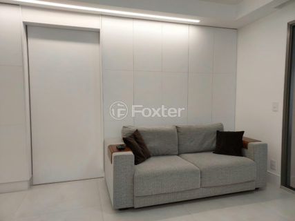 Image 4 - 1025425