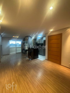 Image 42 - 1025440