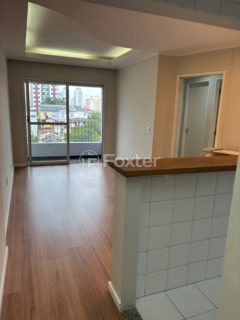 Image 1 - 1025876