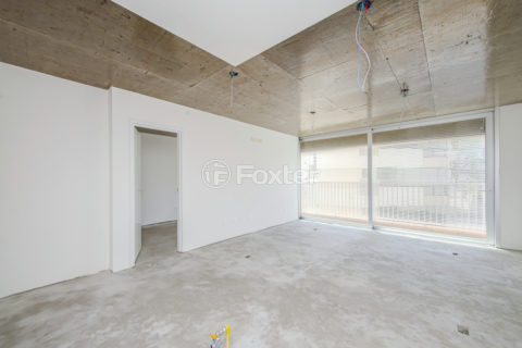 Image 1 - 1026697