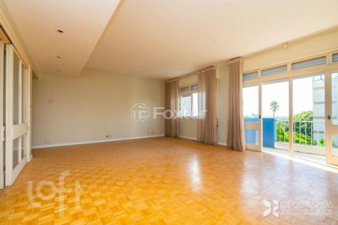 Image 1 - 1027660