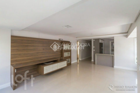 Image 1 - 1027964