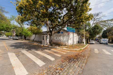Image 1 - 1028831