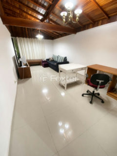 Image 1 - 1029566