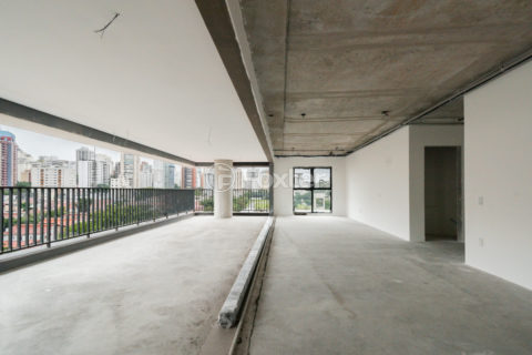 Image 1 - 1030090