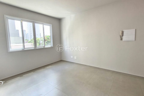 Image 1 - 1030131
