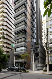 Image 1 - 1031001