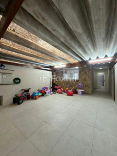 Image 1 - 1031964