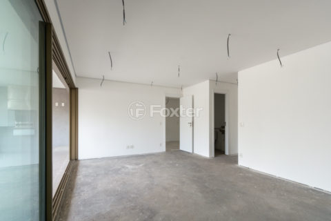 Image 1 - 1032777