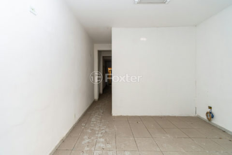 Image 1 - 1032987