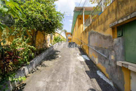 Image 1 - 1033665