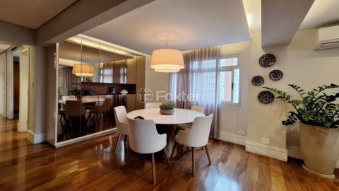 Image 1 - 1033674