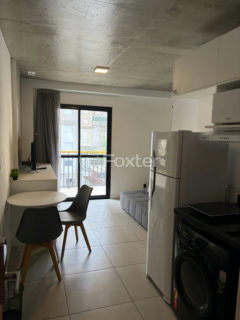 Image 1 - 1034011