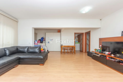 Image 1 - 1034077