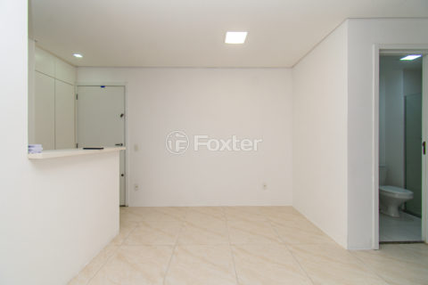 Image 1 - 1034657