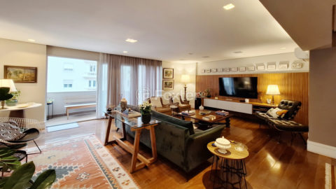 Image 1 - 1034882