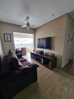 Image 0 - 1035985