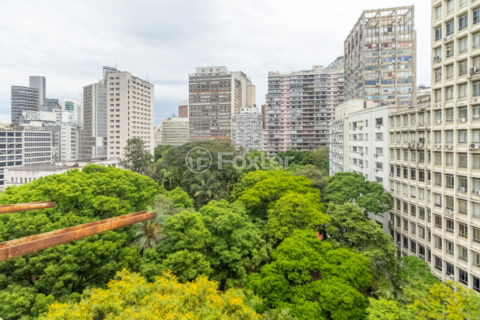 Image 1 - 1036372