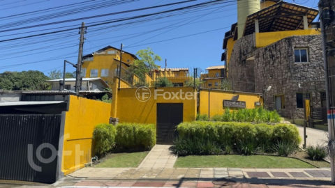 Image 1 - 1037143