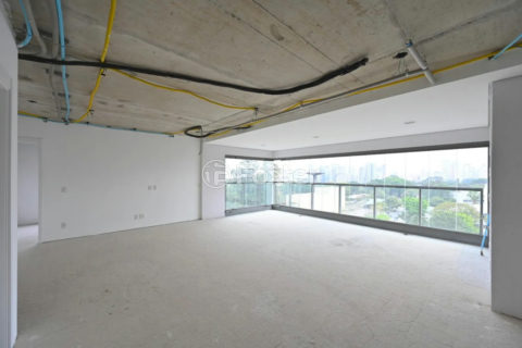 Image 1 - 1037227