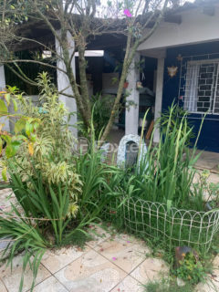 Image 1 - 1037432