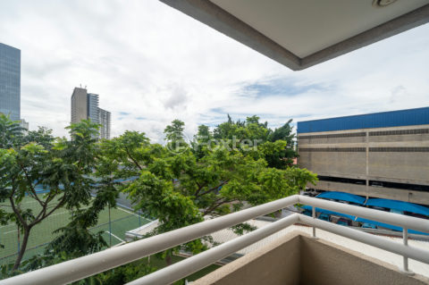 Image 1 - 1038105