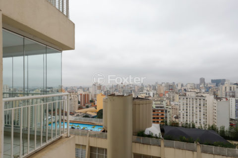 Image 1 - 1038930