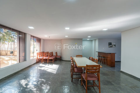Image 1 - 1039049