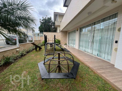 Image 0 - 1039439