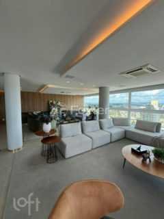 Image 1 - 1039757