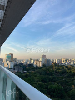 Image 1 - 1040588