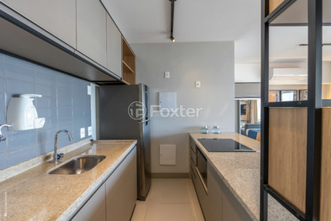 Image 1 - 1040612