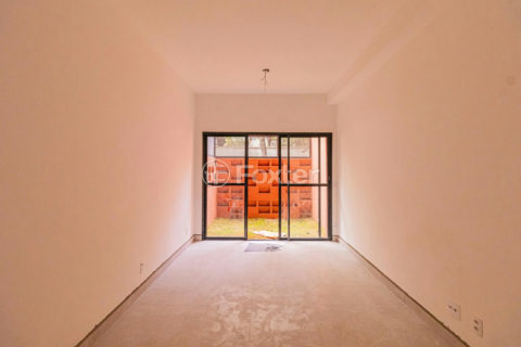 Image 1 - 1041280