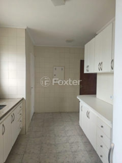 Image 1 - 1041309
