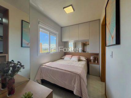 Image 1 - 1041842