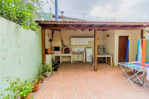 Image 35 - 105768
