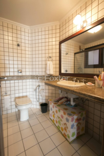 Image 31 - 106406