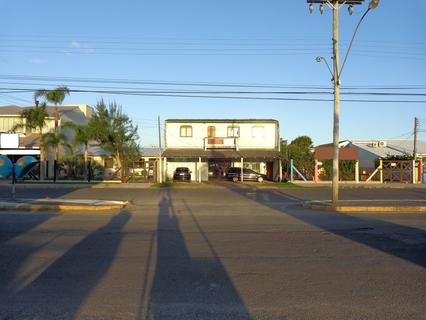 Image 0 - 107822