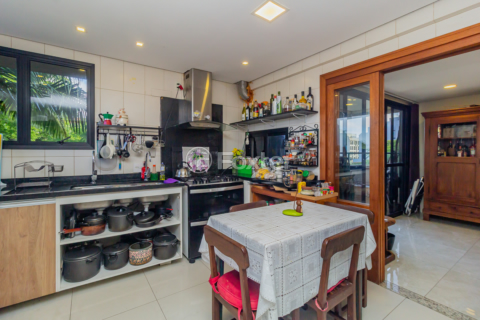 Image 30 - 112409