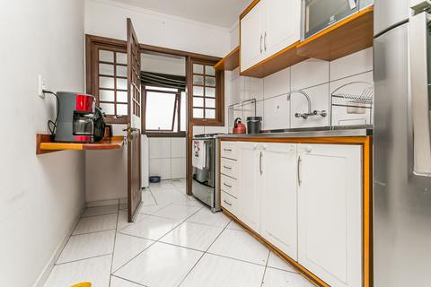 Image 44 - 125240
