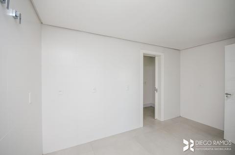 Image 30 - 125609