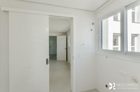 Image 30 - 125618