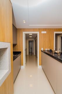 Image 52 - 125623