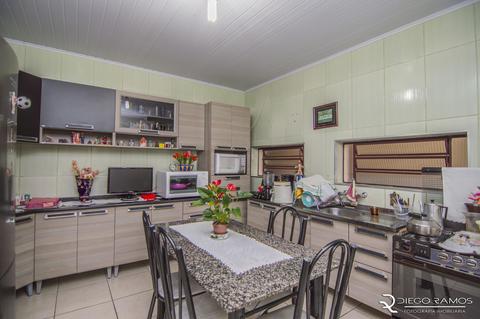 Image 35 - 126011
