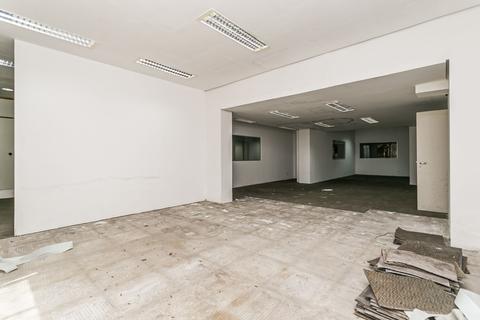 Image 21 - 128265