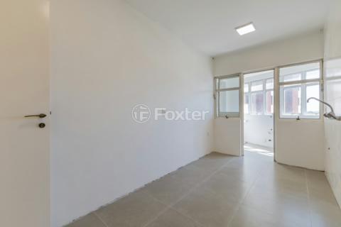 Image 32 - 129751