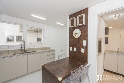 Image 22 - 131314