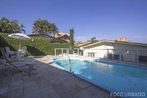 Image 39 - 136756