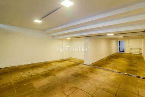 Image 33 - 13868