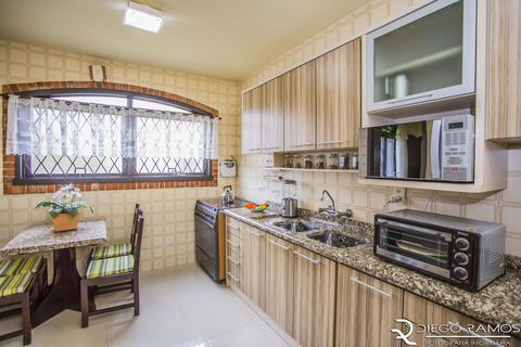 Image 29 - 147614